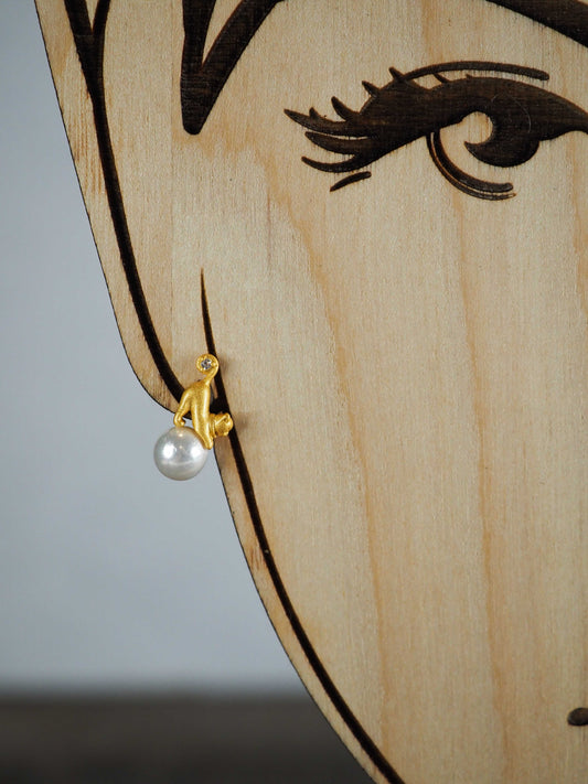 Playful Kittens and Pearls Mismatched Stud Earrings