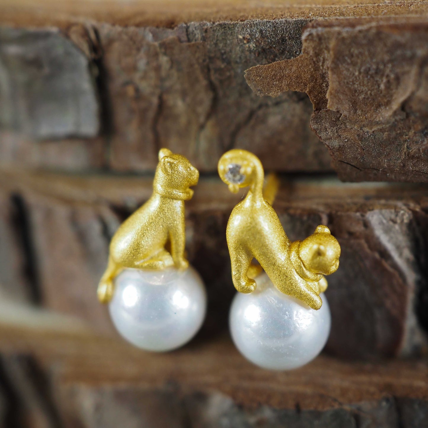 Playful Kittens and Pearls Mismatched Stud Earrings