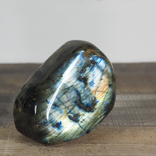 Flashy Labradorite Freeform 1