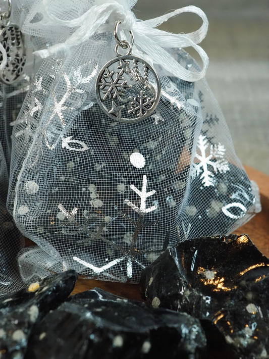 Snowflake Obsidian Magic Sacks