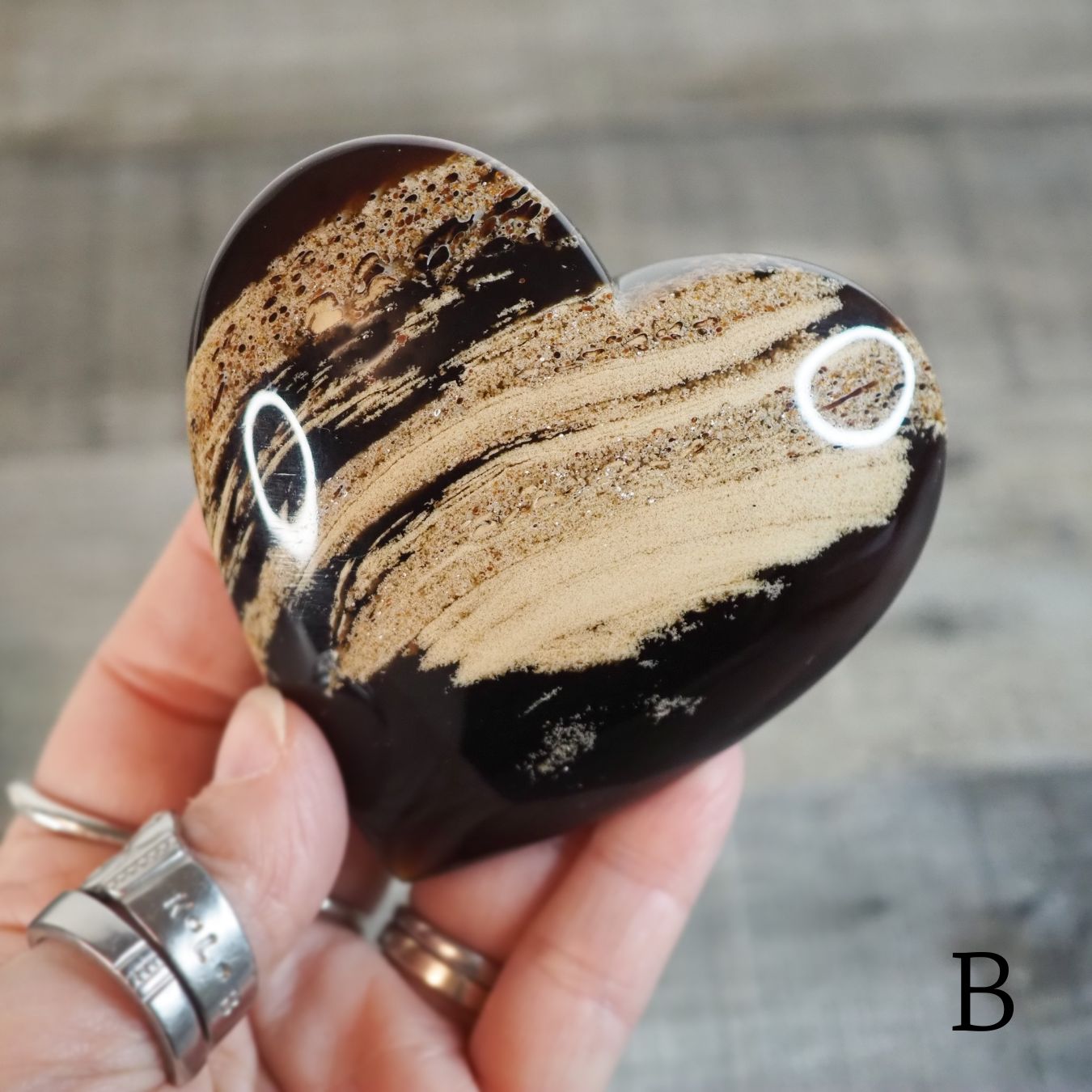 3" Amber Heart Carvings