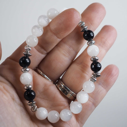 Protection Bracelet (Shungite and Satin Spar Selenite)