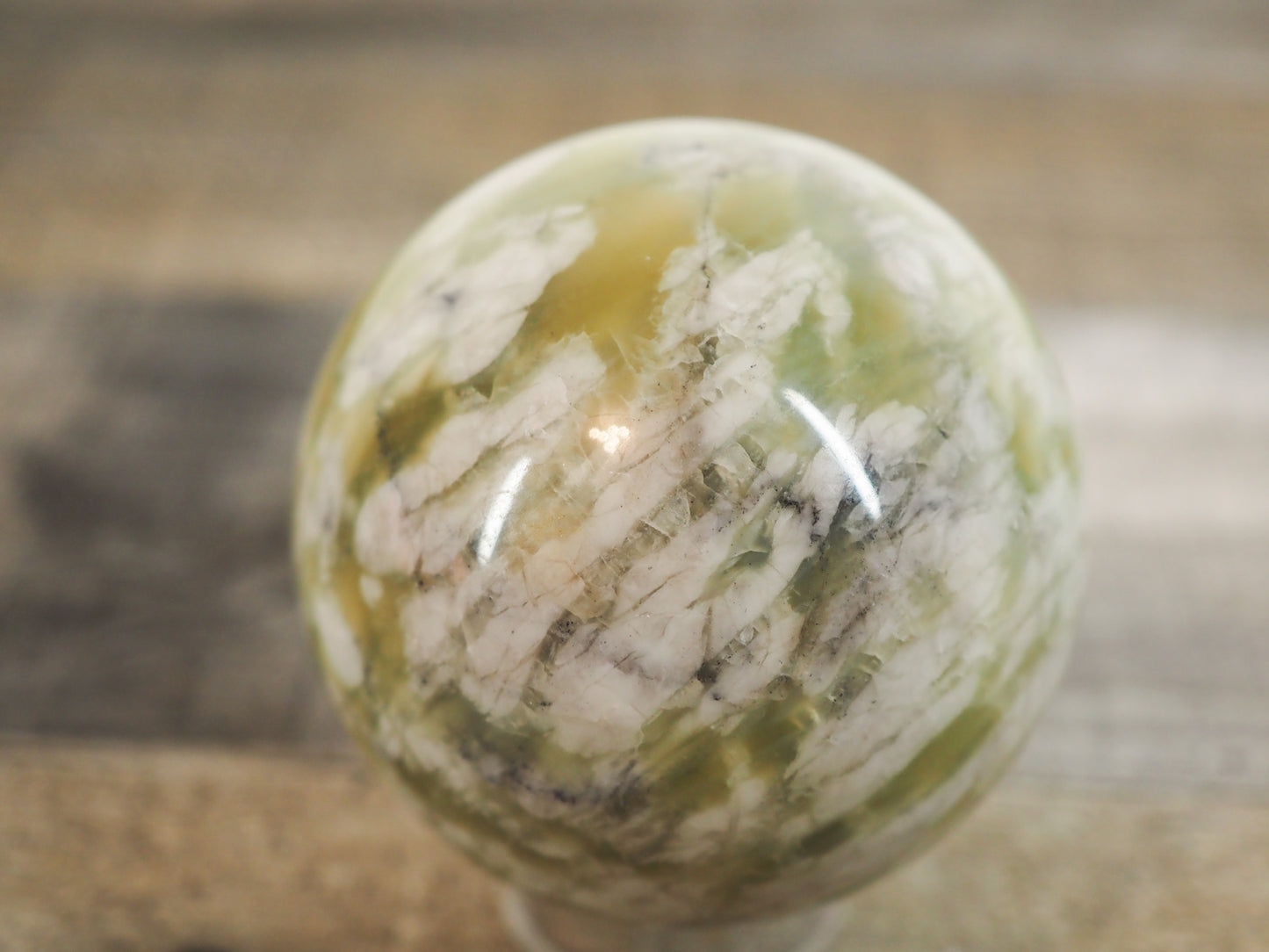 Xiuyan Jade Sphere A