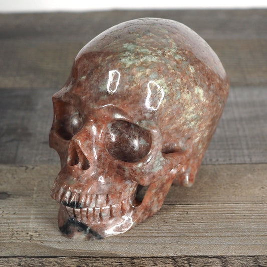 5" Extra-Detailed Garnet Skull