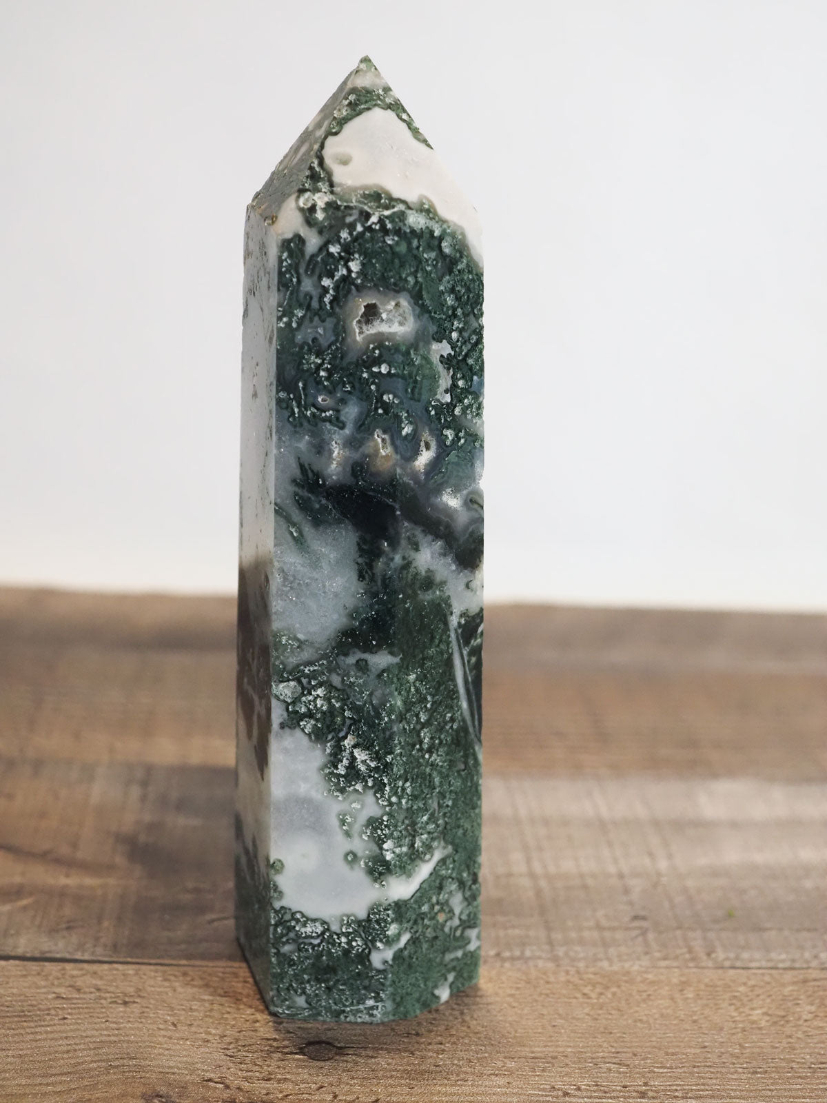 ENORMOUS MOSS AGATE hotsell TOWER WITH DRUZY