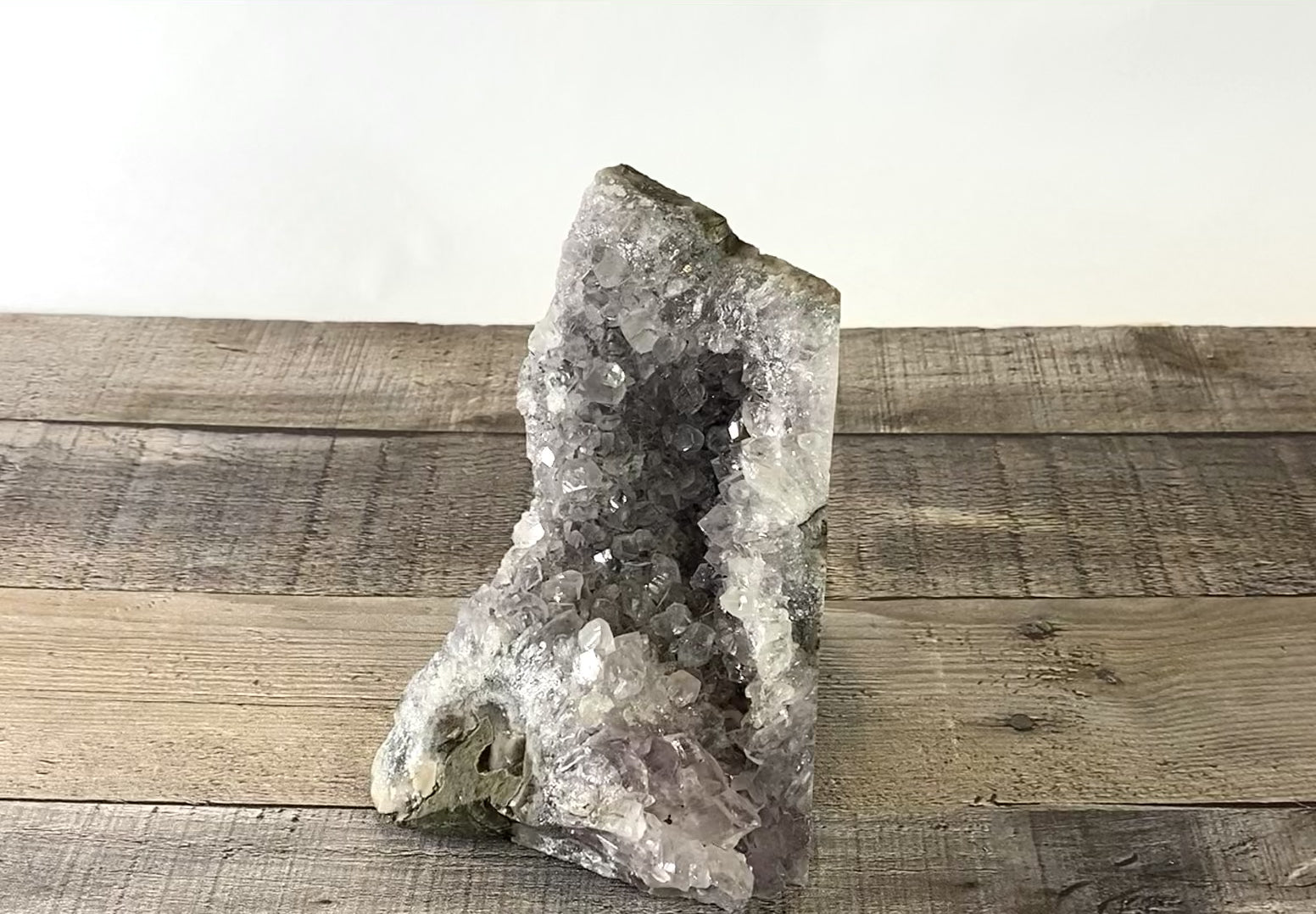 5" tall, sparkly, free-standing Grey Nebula Amethyst cluster - Video